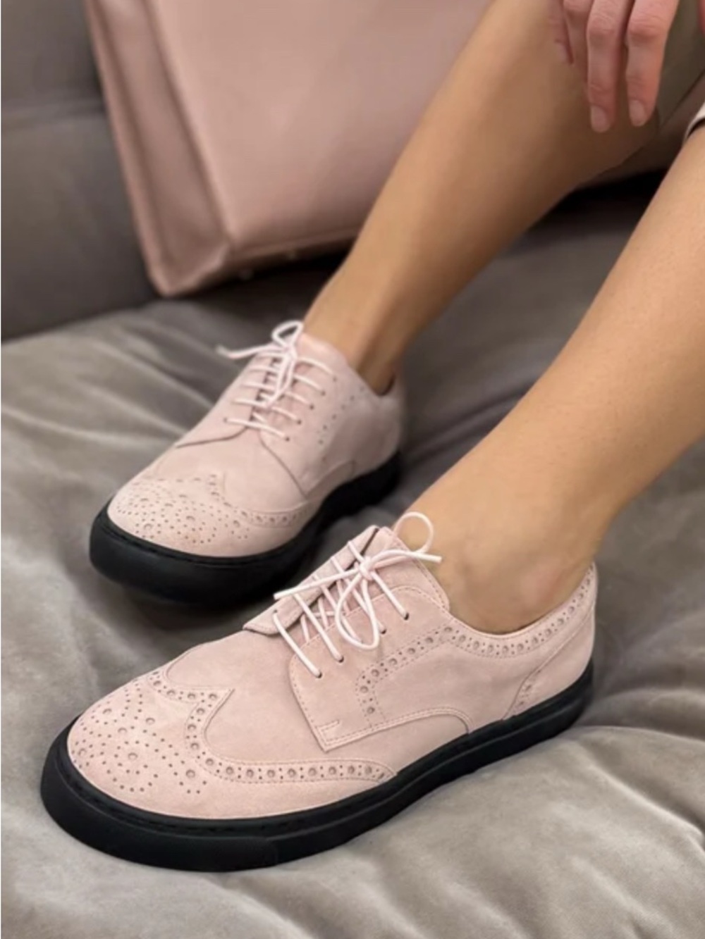 Mocalmo Aida Ballet Blush Suede Wingtip Sneakers Size 11 NWOT Italy